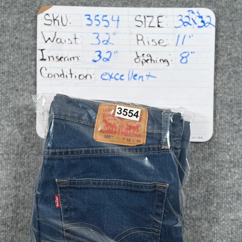 Y2K Retro Levi's 505 Jeans 32x32 Men's Dark Wash Straight Leg Denim Workwear